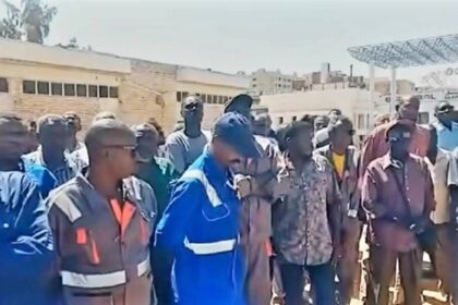 احتجاجات في مطار الخرطوم الدولي