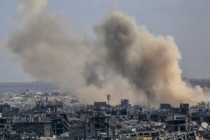 الجيش الإسرائيلي و"الشاباك" يستهدفان مسلحين في غزة