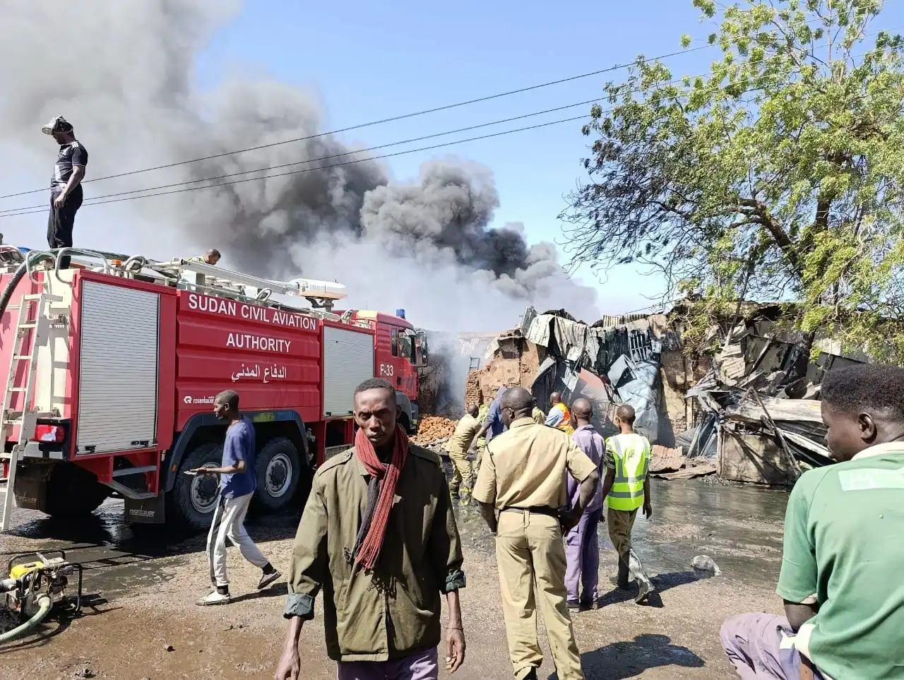 المسيرات تستهدف ورش لصيانة السيارات في الأبيض