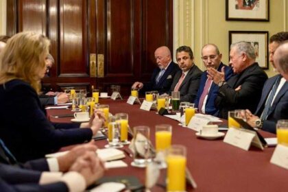 العاهل الأردني: إجراءات إسرائيل في الضفة تنذر بتفاقم الصراع