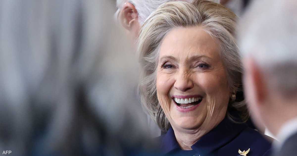 هيلاري كلينتون تحذر من "خطة بوتين".. تقوض الديمقراطية