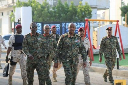 كباشي والبرهان يغردون على منصة إكس