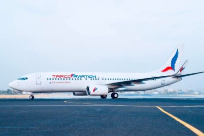 طائرة تاركو تعود اضطراريًا من مطار كسلا