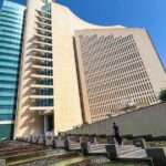 حريق في مصفاة بميناء كويتي بعد هجمات بطائرات مسيّرة