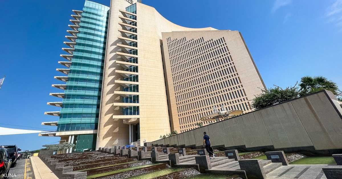 حريق في مصفاة بميناء كويتي بعد هجمات بطائرات مسيّرة