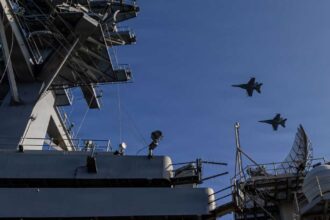 الكويت: سقوط عدد من الطائرات الحربية الأميركية