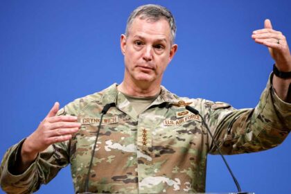 وسط تصاعد حرب إيران.. الناتو يسحب قواته من العراق