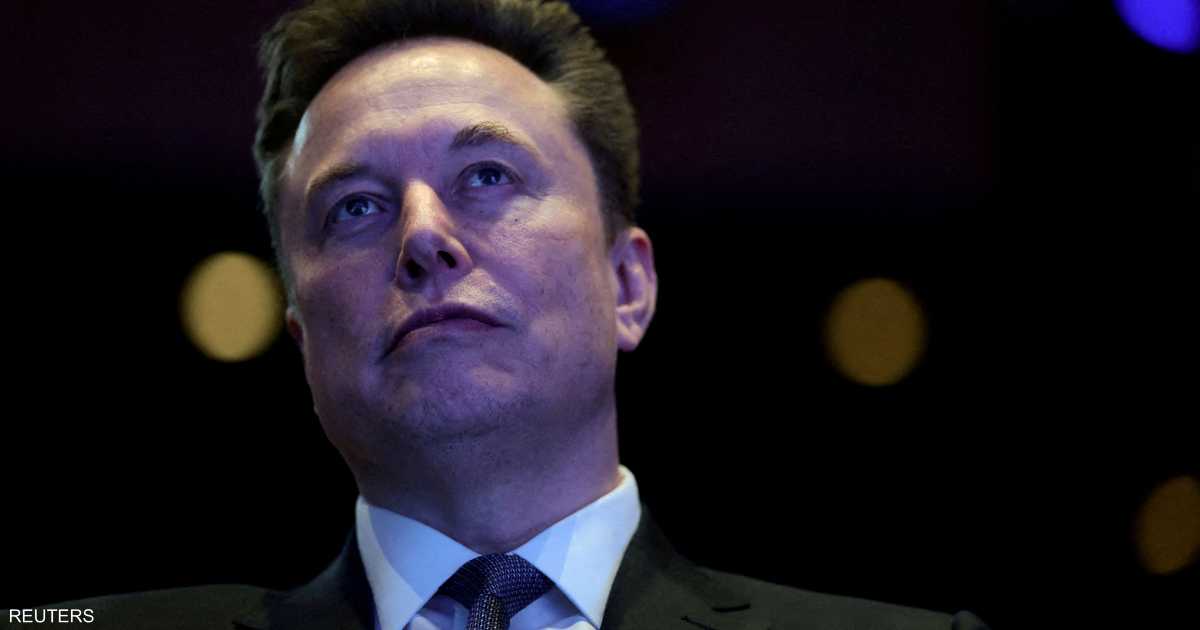 إيلون ماسك في عين العاصفة.. والسبب "صفقة تويتر"