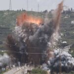 "مقدمة لغزو بري".. إسرائيل تقصف جسرا حيويا في جنوب لبنان