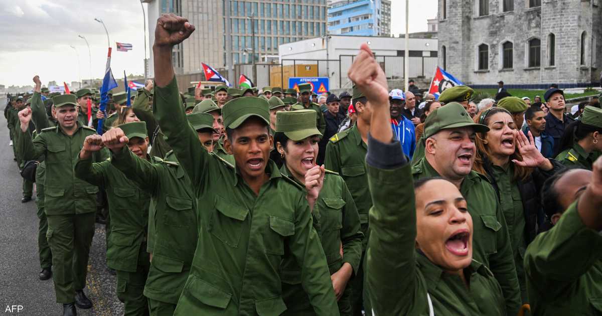 كوبا: الجيش يتحضر لهجوم عسكري أميركي