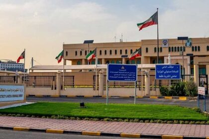 الكويت.. شظايا تخرج 7 خطوط كهرباء عن الخدمة