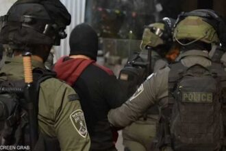 إسرائيل.. ضبط شقيقين باعا معلومات "مزيفة" لعميل إيراني