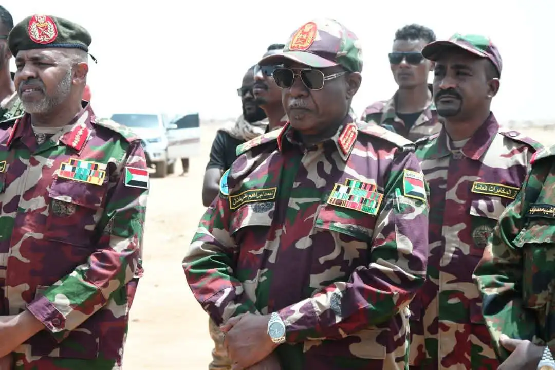 المدير العام لجهاز المخابرات العامة يؤكد أهمية وحدة الجبهة الداخلية لمواجهة المؤامرات