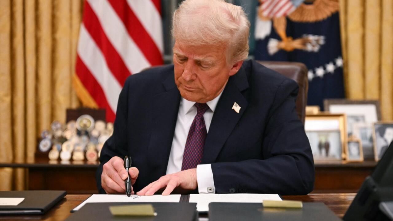 كشف تفاصيل اتفاق أمريكي إيراني وشيك وترامب يكشف عن هدية كبيرة قدمتها طهران إلى واشنطن