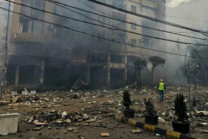 إسرائيل تنذر أحياء سكنية في الضاحية الجنوبية لبيروت بالإخلاء