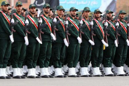 واشنطن تعتبر مطالب الحرس الثوري الخاصة بالتفاوض "غير واقعية"