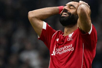 بعد إعلان رحيله.. وداع حار من نجوم ليفربول لصلاح