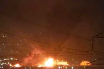 إسرائيل تقصف طهران.. وترامب يعلن عن مفاوضات إنهاء الحرب