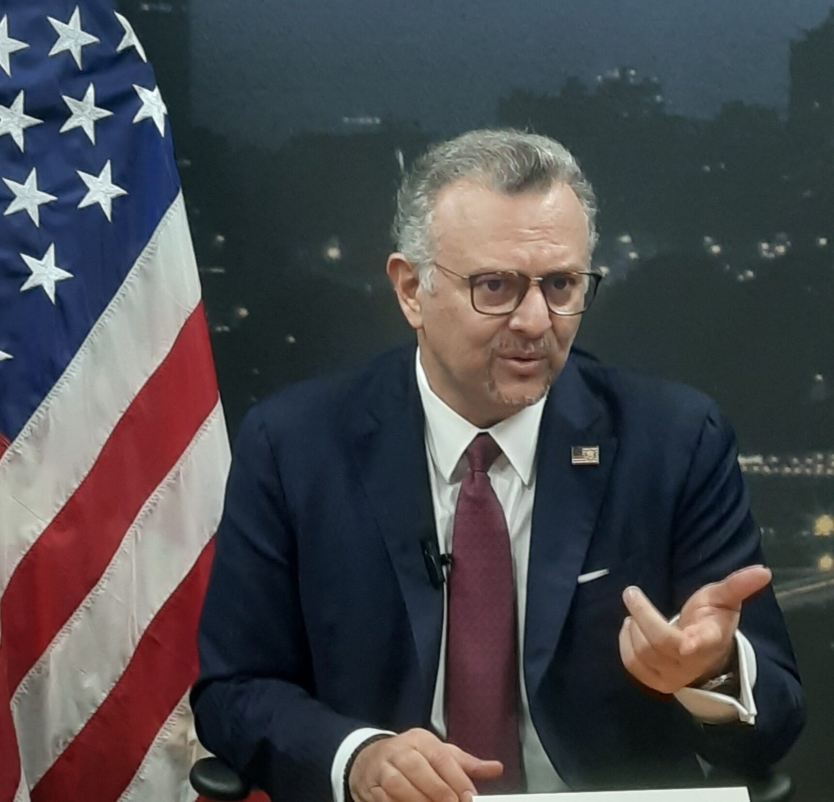 الإمارات والولايات المتحدة يبحثان توقيع هدنة إنسانية في السودان