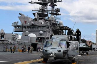 أقمار صناعية تكشف.. فرقة المشاة البحرية الأميركية تقترب