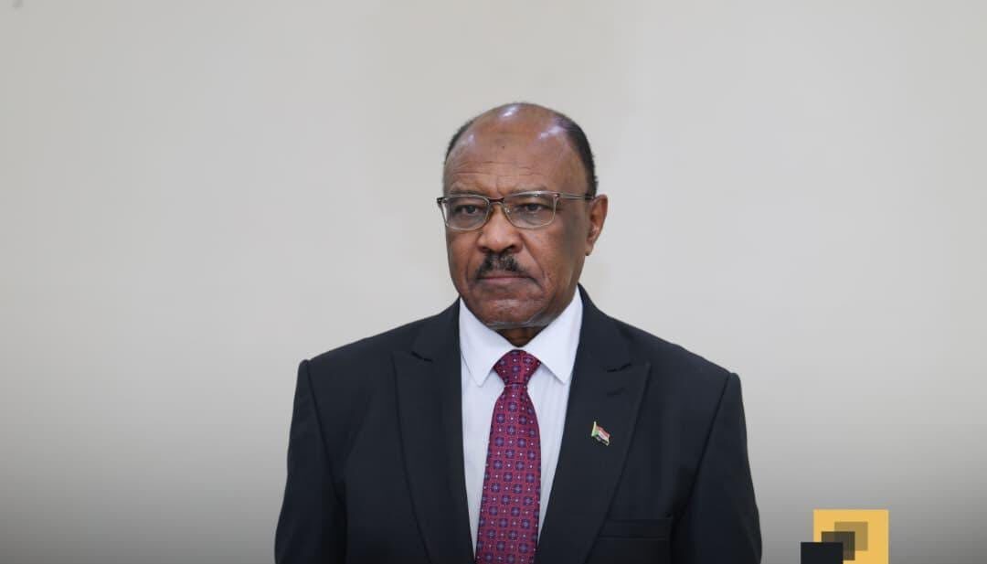 مستشار الرئيس الأمريكي يوجه اتهامات خطيرة لـ”الجيش السوداني” ووزارة الخارجية ترد