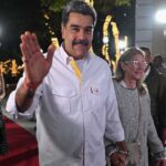 تقرير يكشف تفاصيل حياة مادورو وزوجته داخل السجن