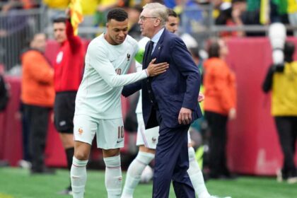 بعد المباراة المثيرة بين البرازيل وفرنسا.. أنشيلوتي "مستاء"