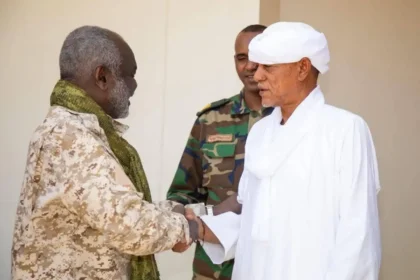 جبريل وموسى هلال يعلنان مواصلة العمليات العسكرية