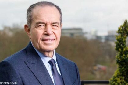 ملياردير مصري يوجه دعوة لصلاح للانضمام لفريقه