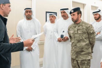 وفد قيادي من أبوظبي يزور المصابين جراء الأحداث الإقليمية