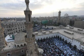 "الأزهر" يدعو إلى وقف الحرب في المنطقة "فورا"