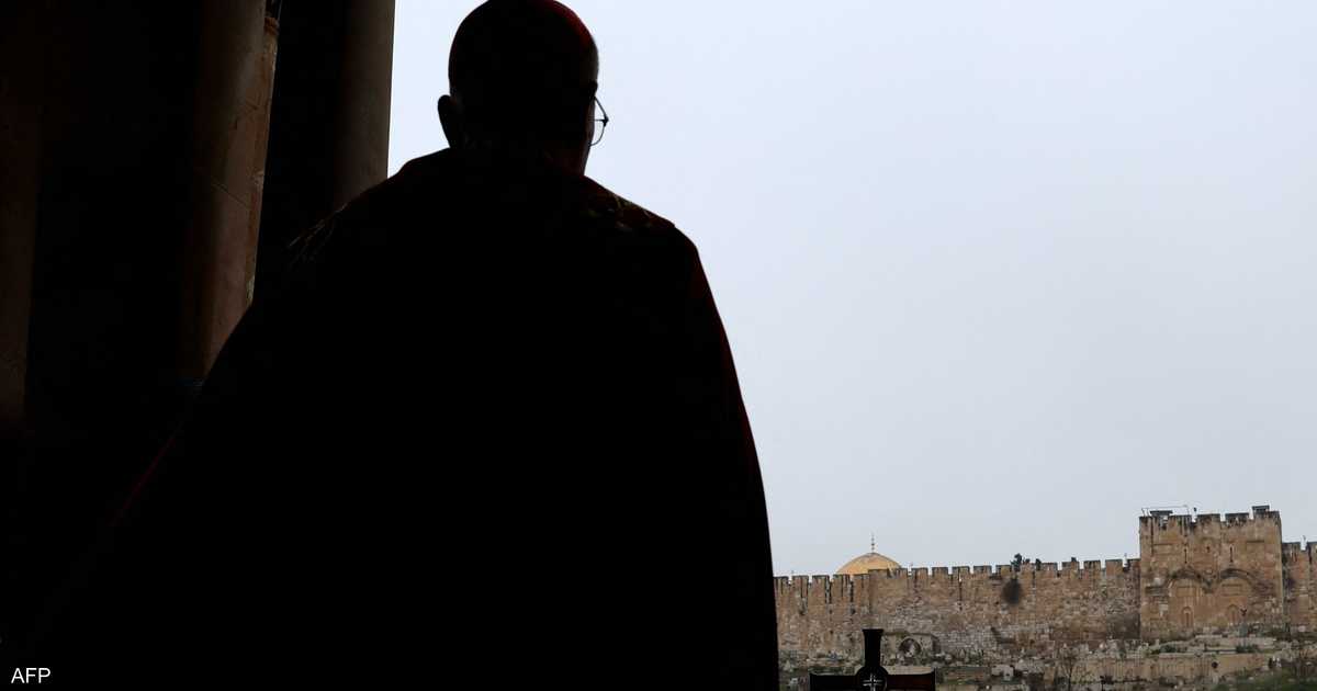 قرار إسرائيل منع إقامة قداس أحد الشعانين يثير جدلا واسعا