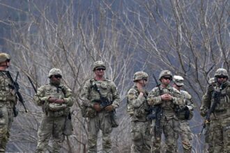 ترامب يدرس خيار التدخل البري في إيران حال فشل المفاوضات