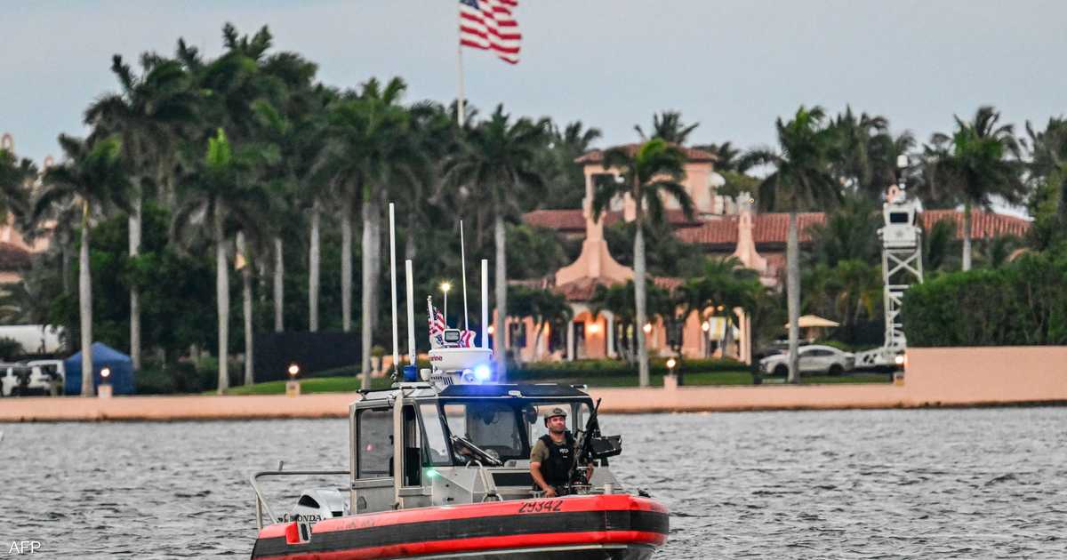 طائرة تخترق منطقة حظر الطيران قرب مقر إقامة ترامب