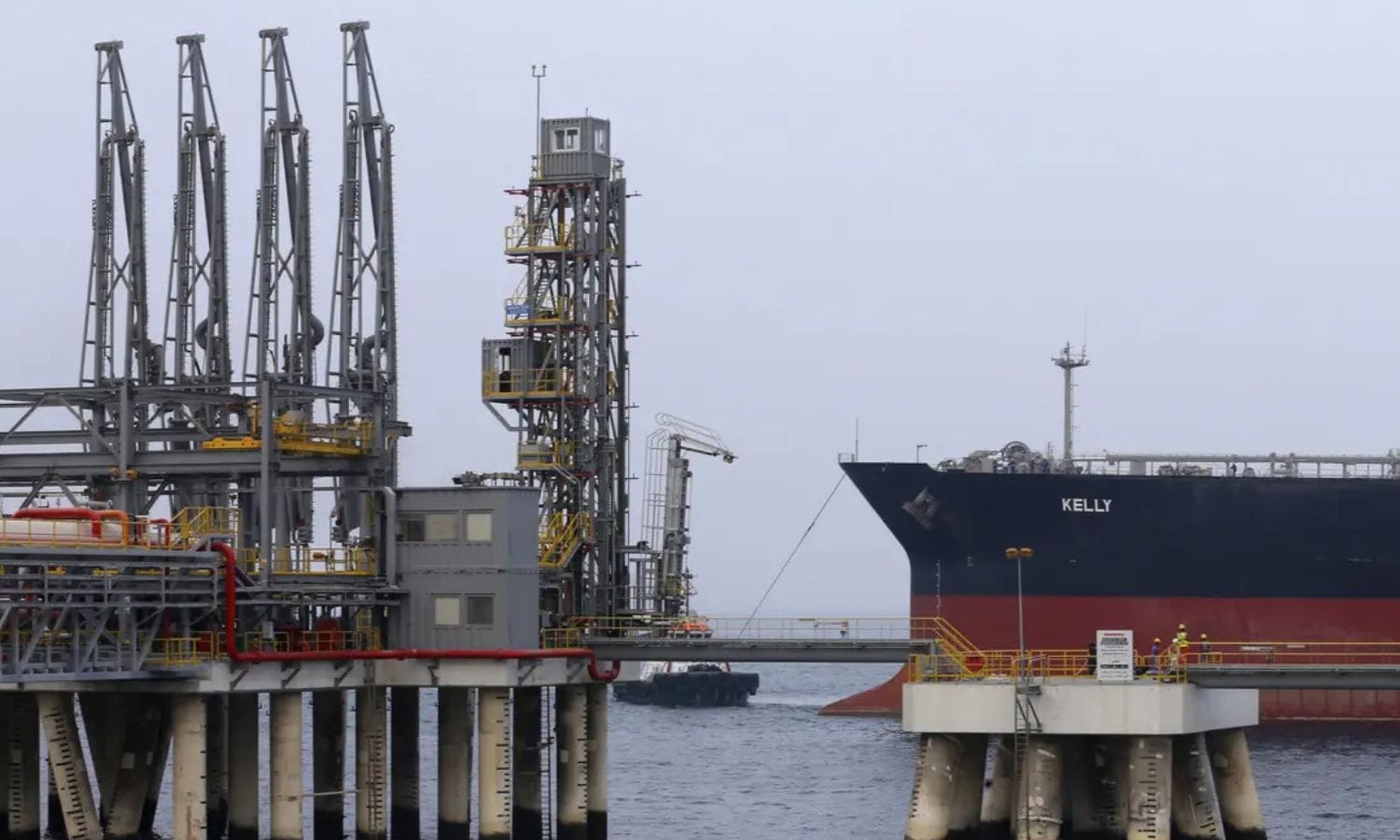 الإمارات تدفع الثمن الأكبر.. خسائر ضخمة واقتصاد مهدد بالانهيار