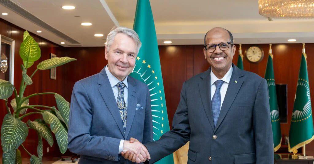 الاتحاد الأفريقي والأمم المتحدة يدعوان إلى وقف فوري لإطلاق النار بالسودان