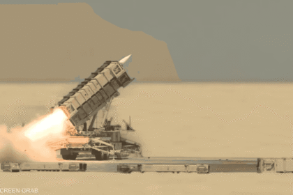 بالفيديو.. قوة دفاع البحرين مستمرة في التصدي لاعتداءات إيران