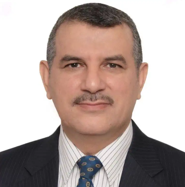 إعلامي يمني مؤثر ينصح السودان بالوقوف مع السعودية ضد إيران