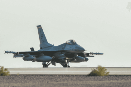 كشف ملابسات سقوط 3 مقاتلات أميركية في الكويت