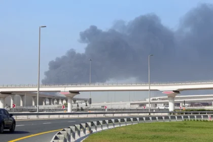 الإمارات تتعرض لموجة هجوم بـ 812 طائرة و 186 صاروخًا وقتلى وإصابات لمواطنين من 15 دولة