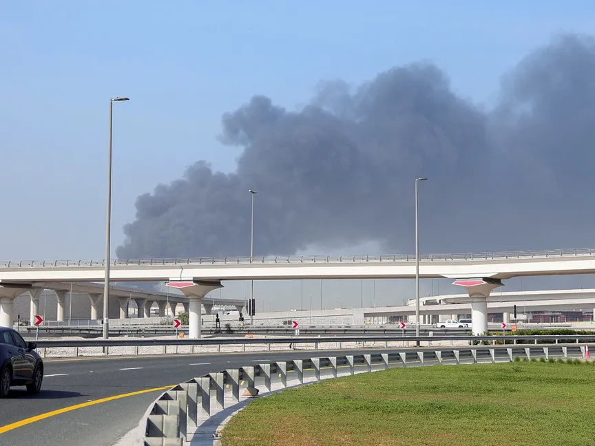 الإمارات تتعرض لموجة هجوم بـ 812 طائرة و 186 صاروخًا وقتلى وإصابات لمواطنين من 15 دولة