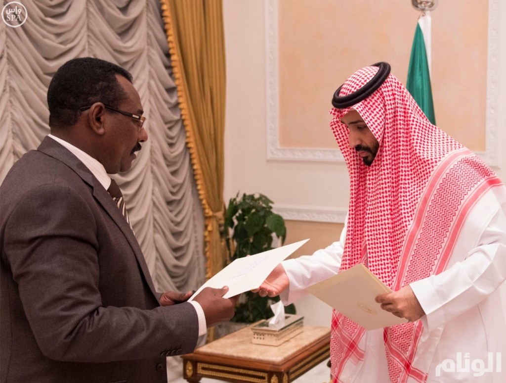 السعودية تتخذ قرارًا ضد طه عثمان مدير مكتب الرئيس السوداني السابق