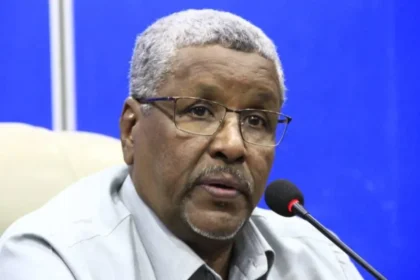 القيادي بالمؤتمر الوطني عبد الرحمن الخضر ينفي