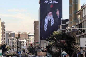 وكالة فارس تكشف مكان دفن خامنئي