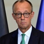 ميرتس يرفض تهديدات ترامب بقطع العلاقات الاقتصادية مع إسبانيا