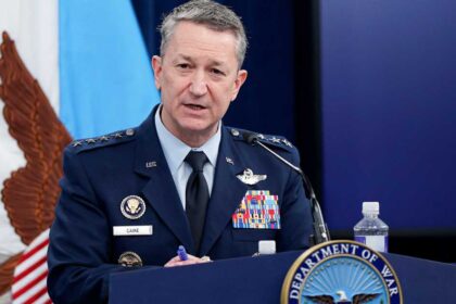 البنتاغون: هجمات إيران الصاروخية انخفضت بنسبة 86 بالمئة