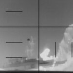 فيديو يرصد إغراق الفرقاطة الإيرانية بطوربيد "الموت الصامت"