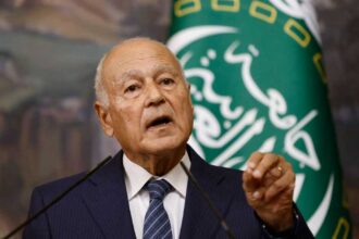 أبو الغيط يدعو إيران لتصحيح الوضع مع الدول العربية فورا