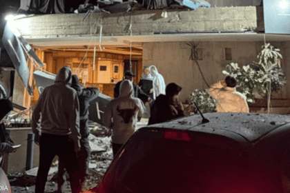 قصف إسرائيلي يستهدف فندقا شرق بيروت ومبنى سكنيا في بعلبك