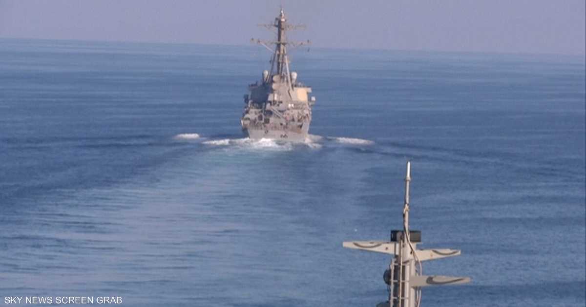 واشنطن: البحرية الأميركية ستواكب السفن عبر مضيق هرمز قريبا